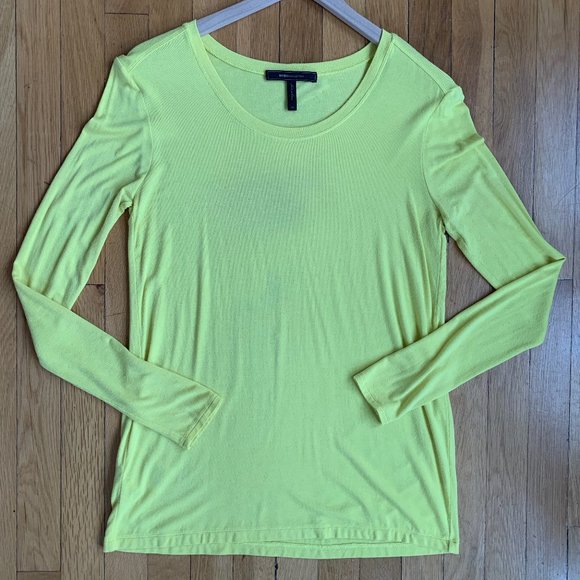 BCBGMaxAzria Emi Long Sleeve Knit Jersey Tee in Chartreuse Yellow Size XS - Picture 1 of 5